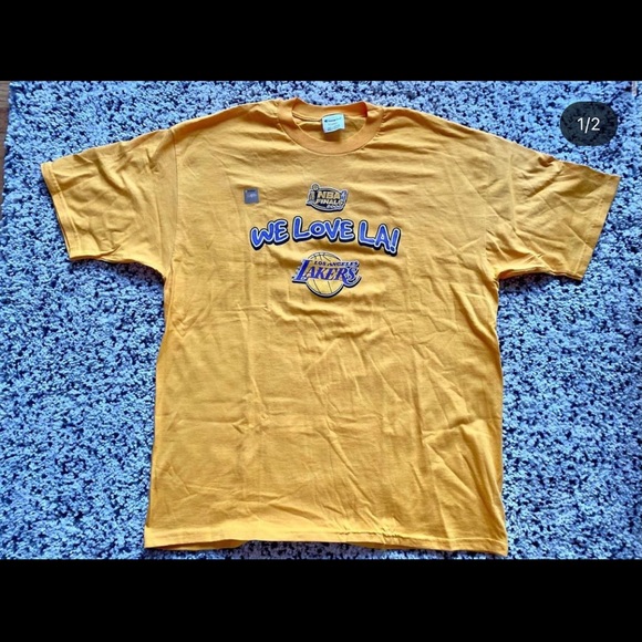 Los Angeles Lakers Shirt - Picture 2 of 2